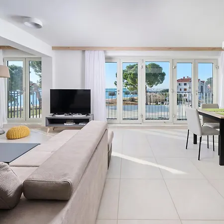 Apartment Sonja In Garden Palace Resort Umag Exterior photo